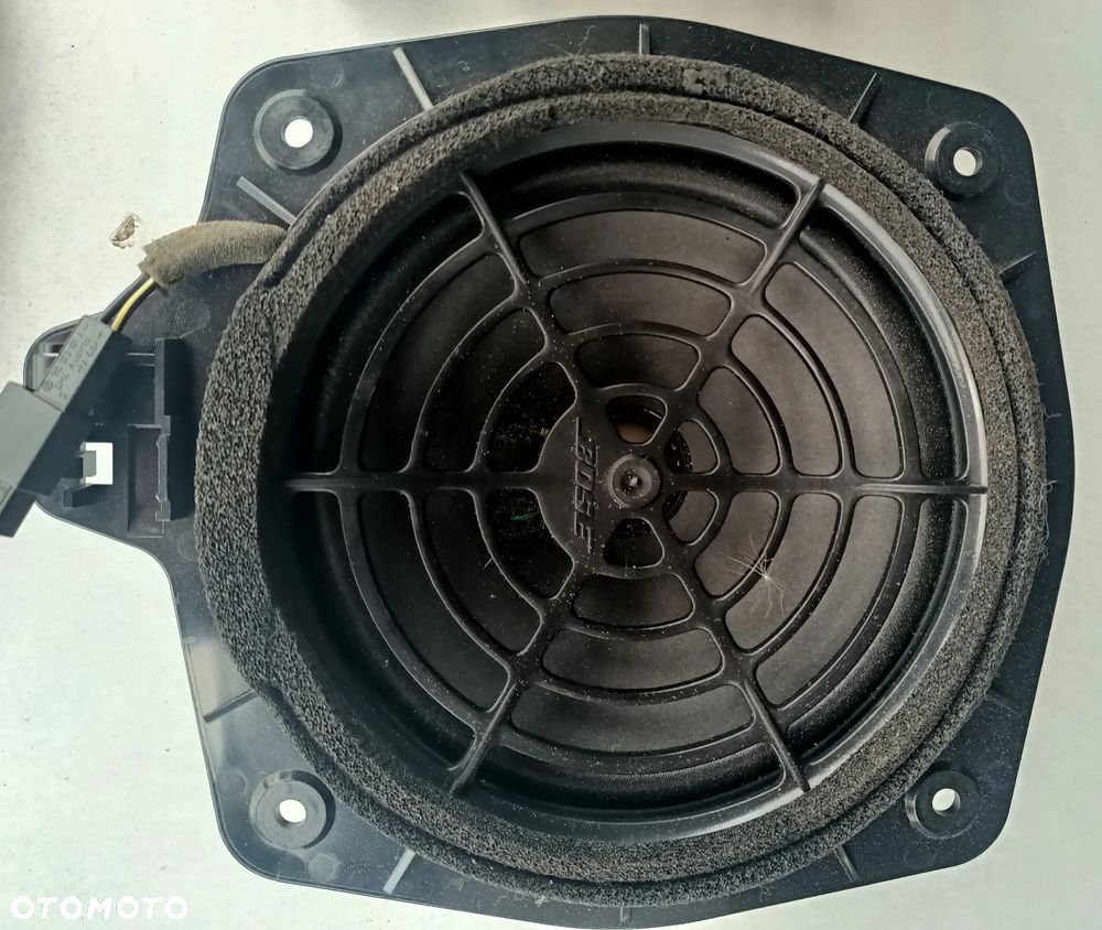 NAGŁOŚNIENIE BOSE -4X GŁOŚNIK ,WZMACNIACZ ,KRATKI -AUDI A3/8P - 4