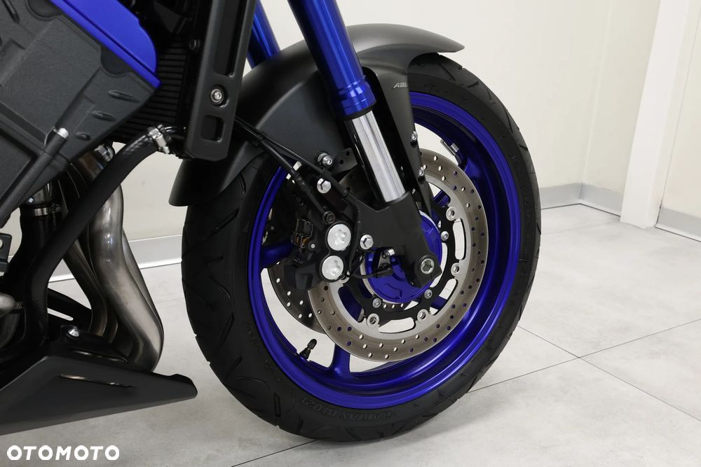 Yamaha FZ8 - 33