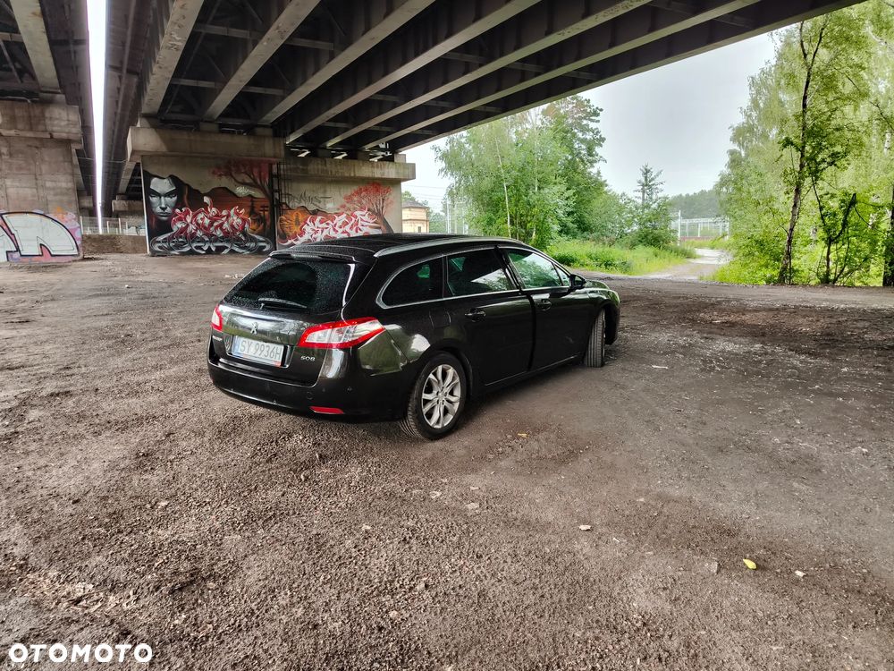 Peugeot 508 1.6 e-THP Allure S&S - 32
