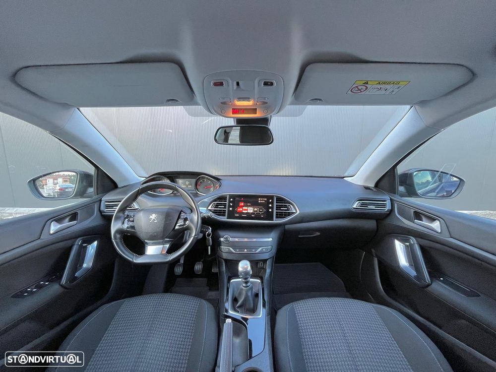 Peugeot 308 1.5 BlueHDi Style - 21