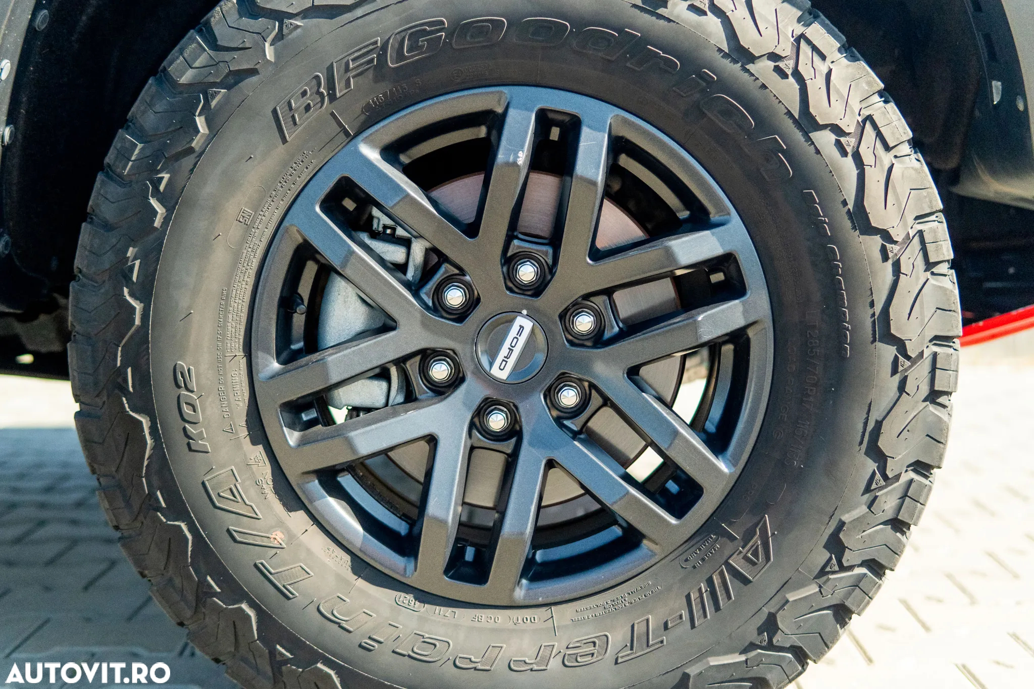 Ford Raptor - 19