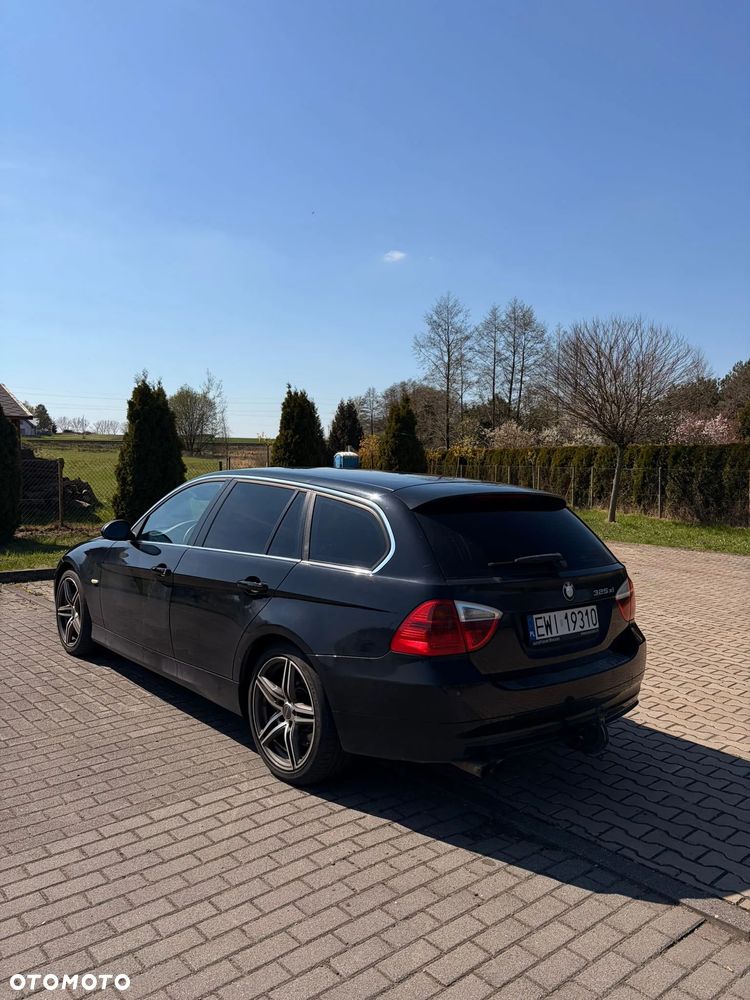 BMW Seria 3 325xi - 7