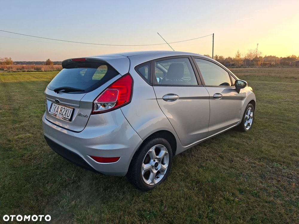 Ford Fiesta 2014 photo 5