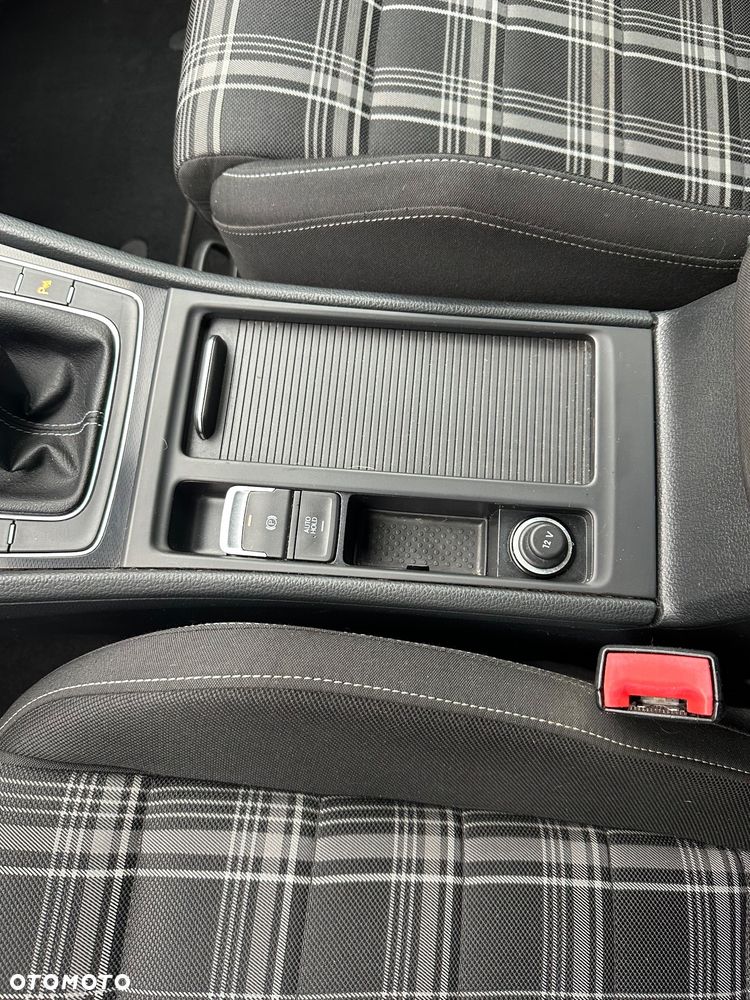 Volkswagen Golf GTD BlueMotion Technology - 34