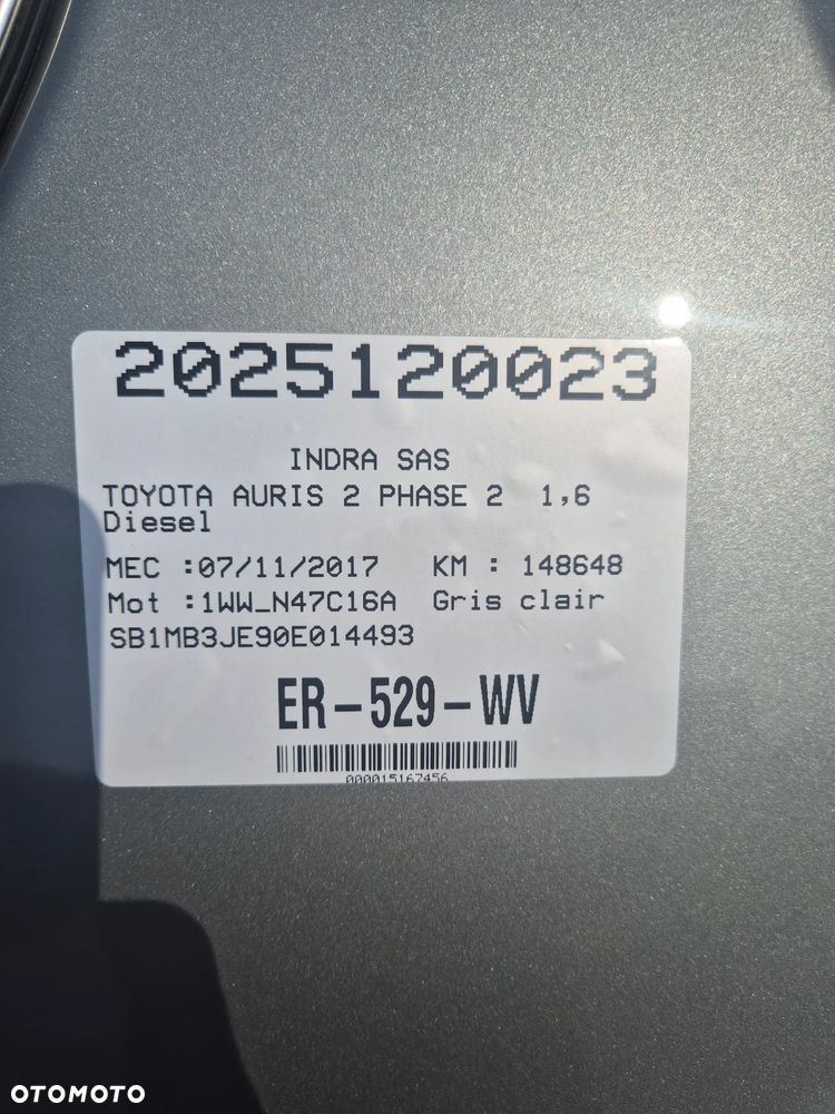 Toyota Auris 1.6 D-4D Edition S+ - 10