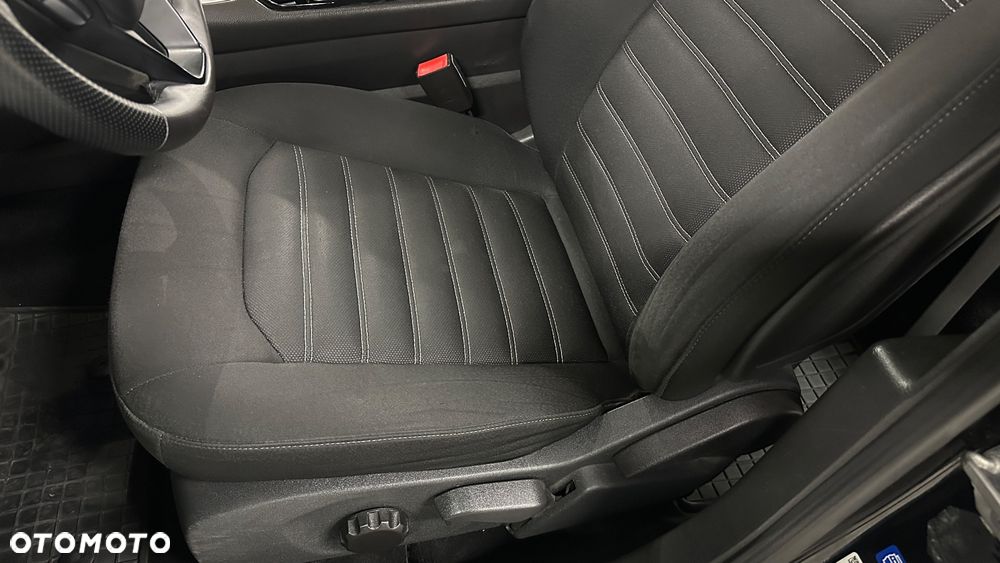 Ford Mondeo - 19
