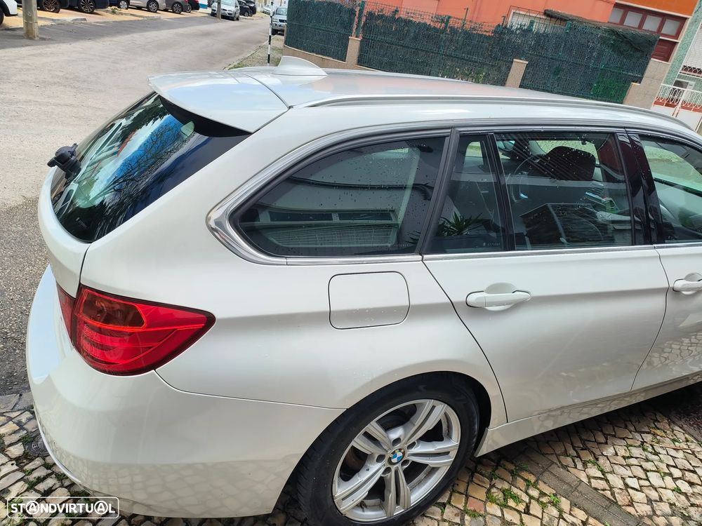 BMW 320 d EfficientDynamics Line Luxury - 6