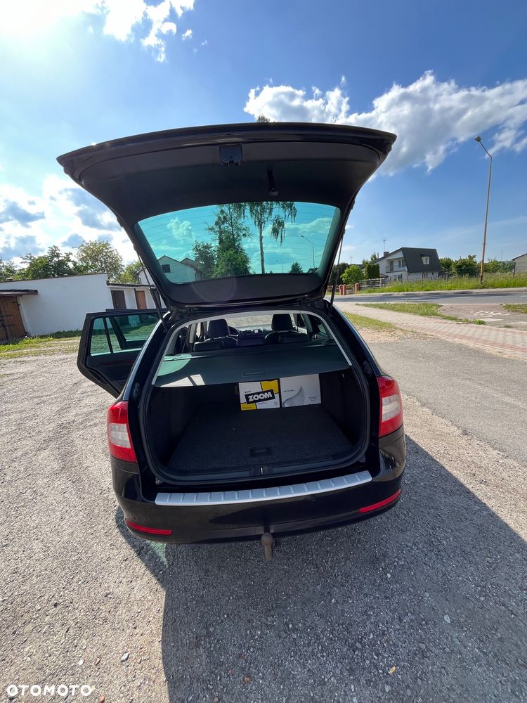 Skoda Octavia 1.6 TDI Ambition DSG - 5