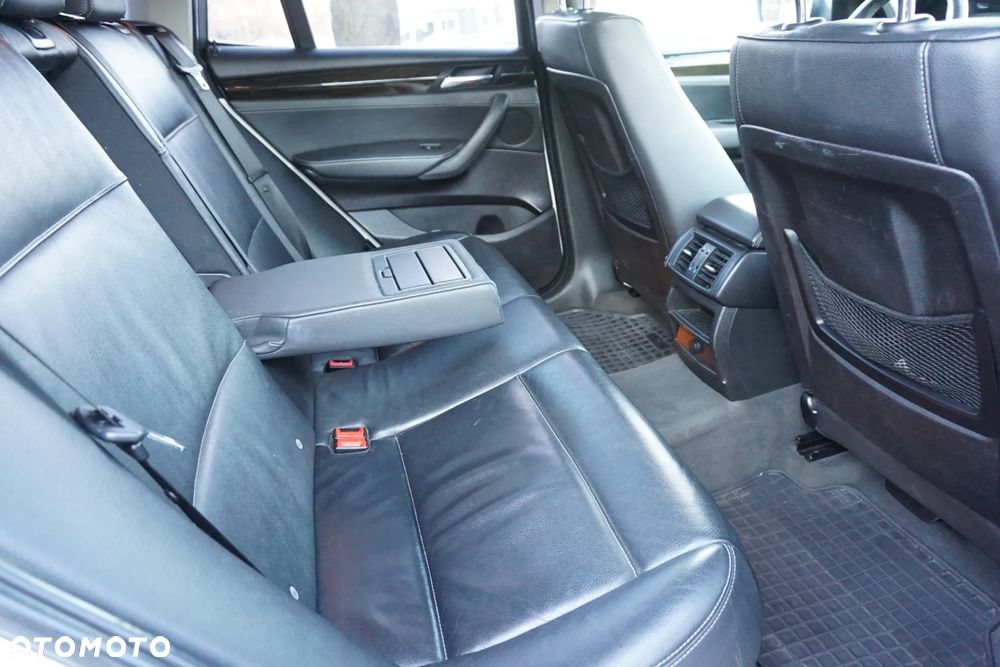 BMW X3 xDrive20d - 14