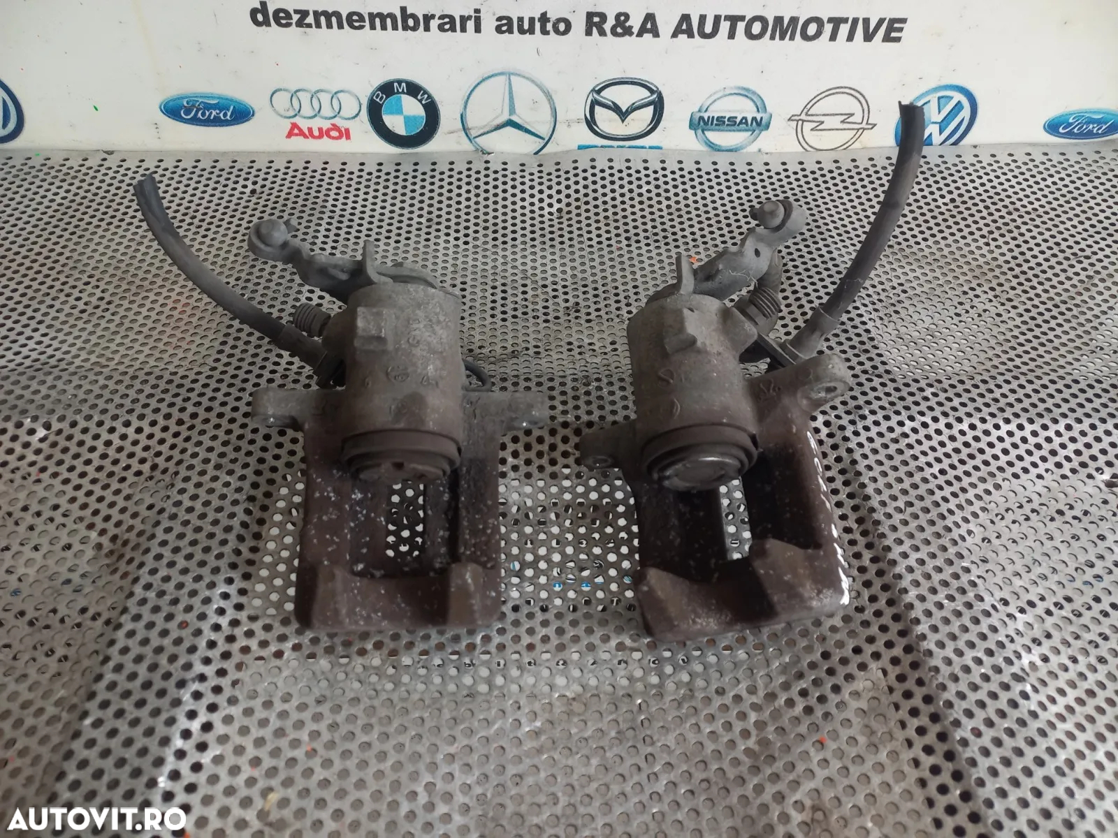 Etrieri Etrier Spate Vw Golf 6 VI Touran Jetta 1.6 Diesel Cod Motor CAY - 4