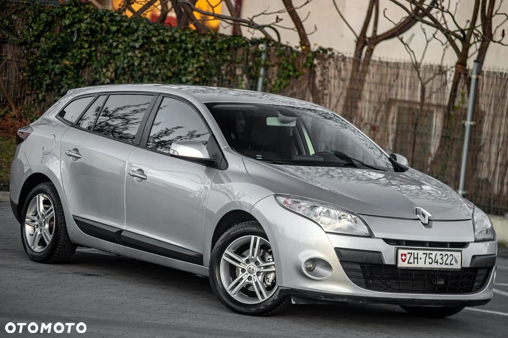 Renault Megane 2.0 140 CVT Dynamique - 3