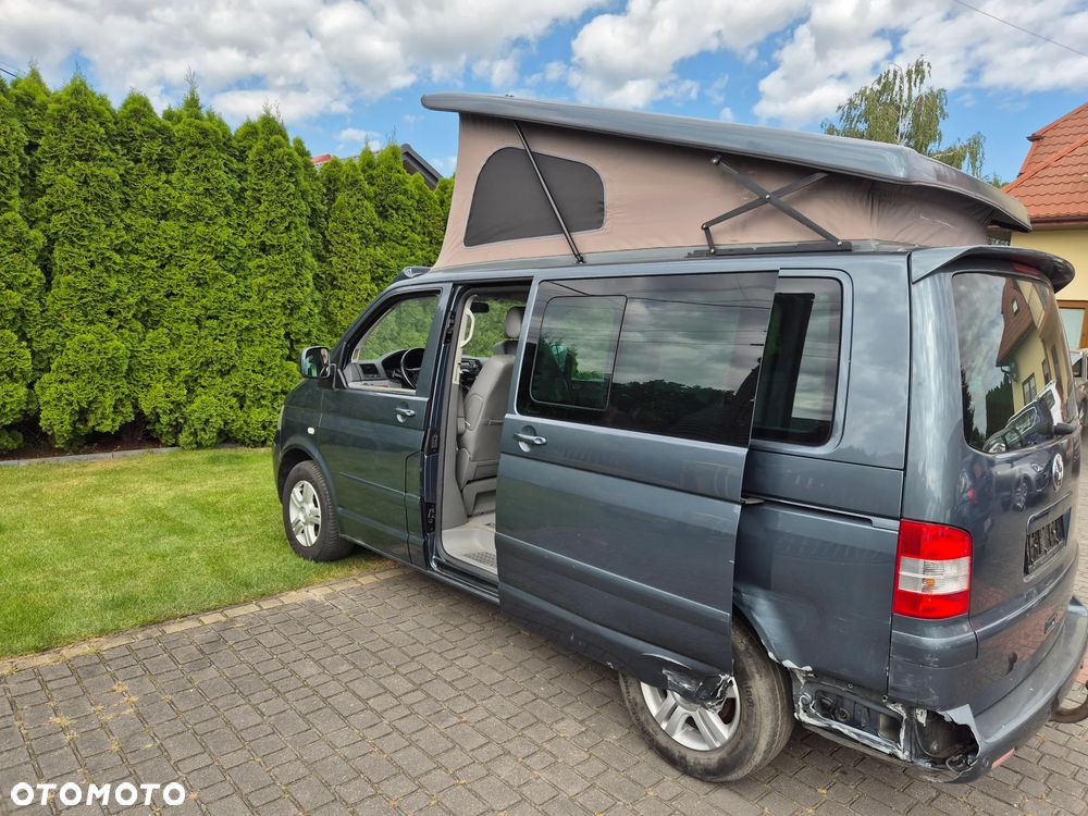 Volkswagen Multivan - 13