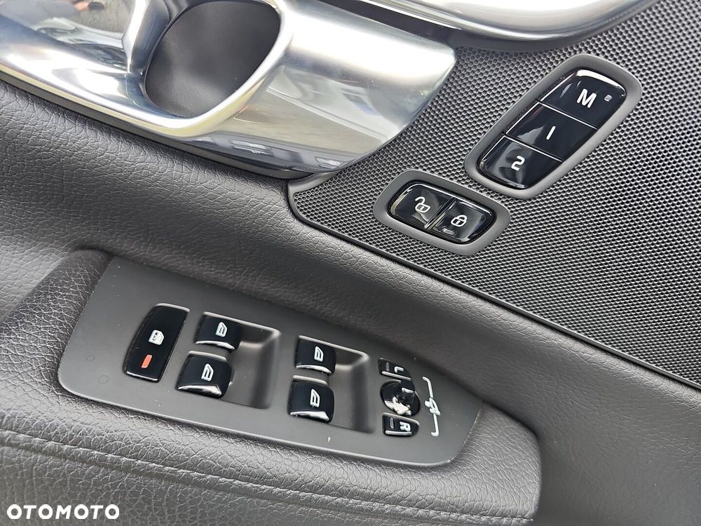Volvo S90 D4 SCR Inscription - 18