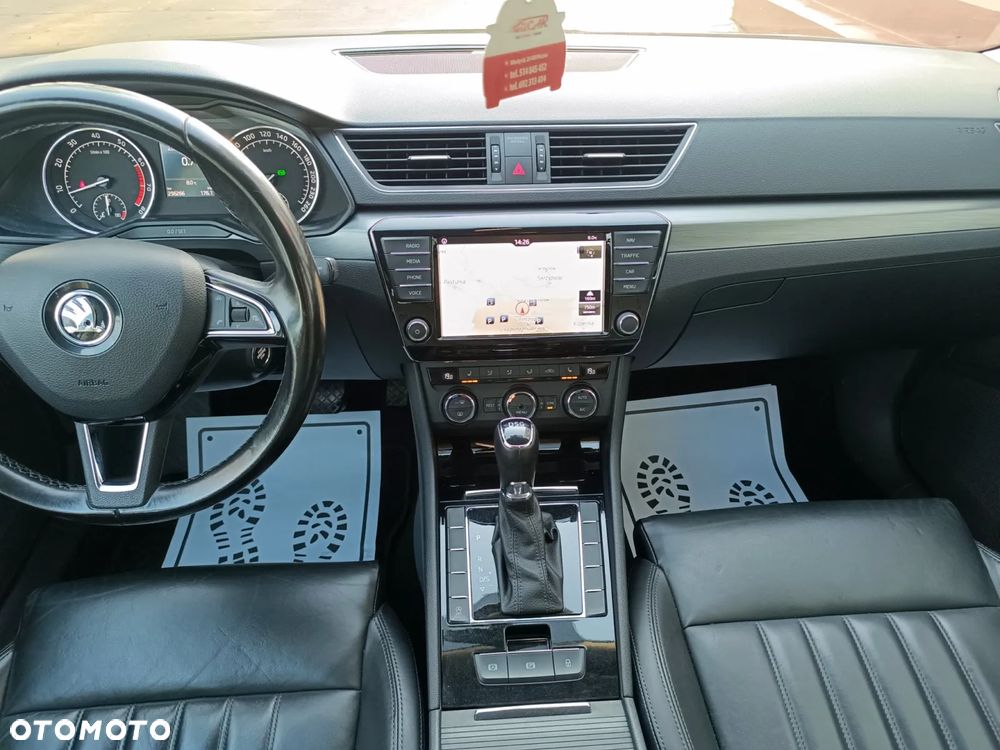 Skoda Superb 1.4 TSI ACT DSG Ambition - 29