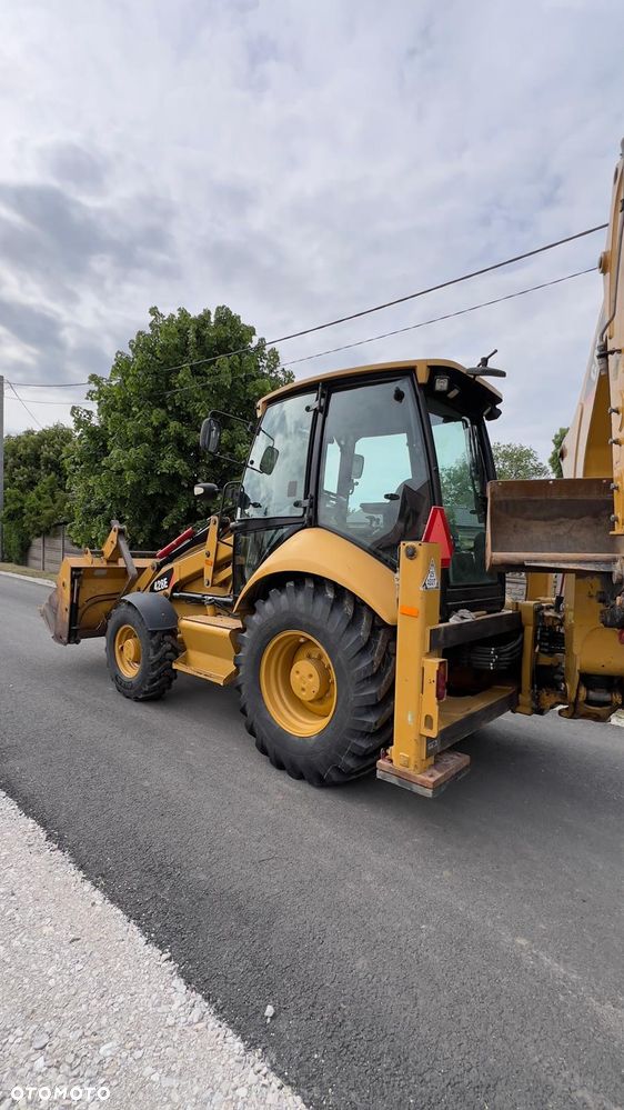 Caterpillar 428E - 12