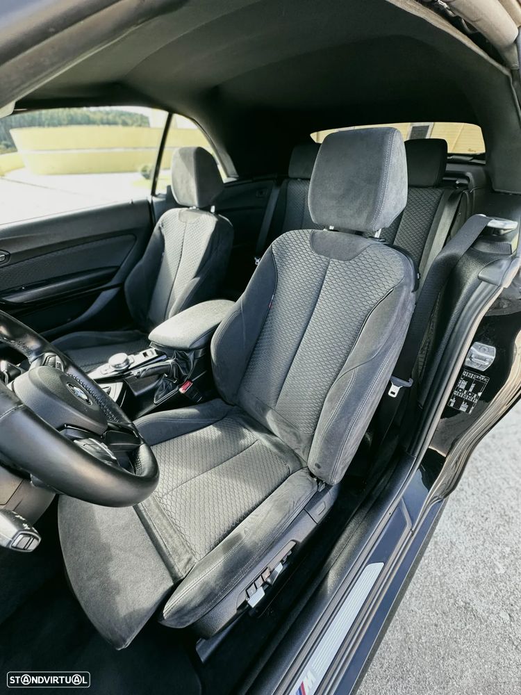 BMW 220 d Cabrio Pack M Auto - 23