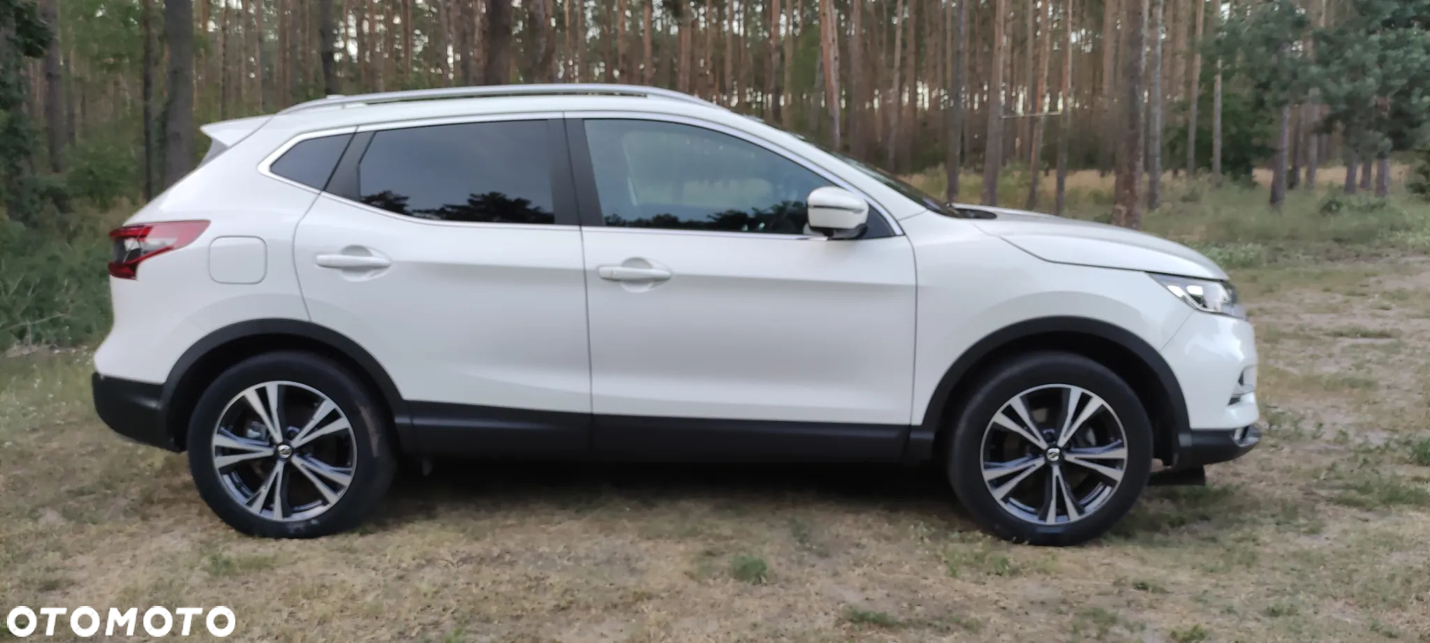 Nissan Qashqai 1.3 DIG-T MHEV Premiere Edition - 3