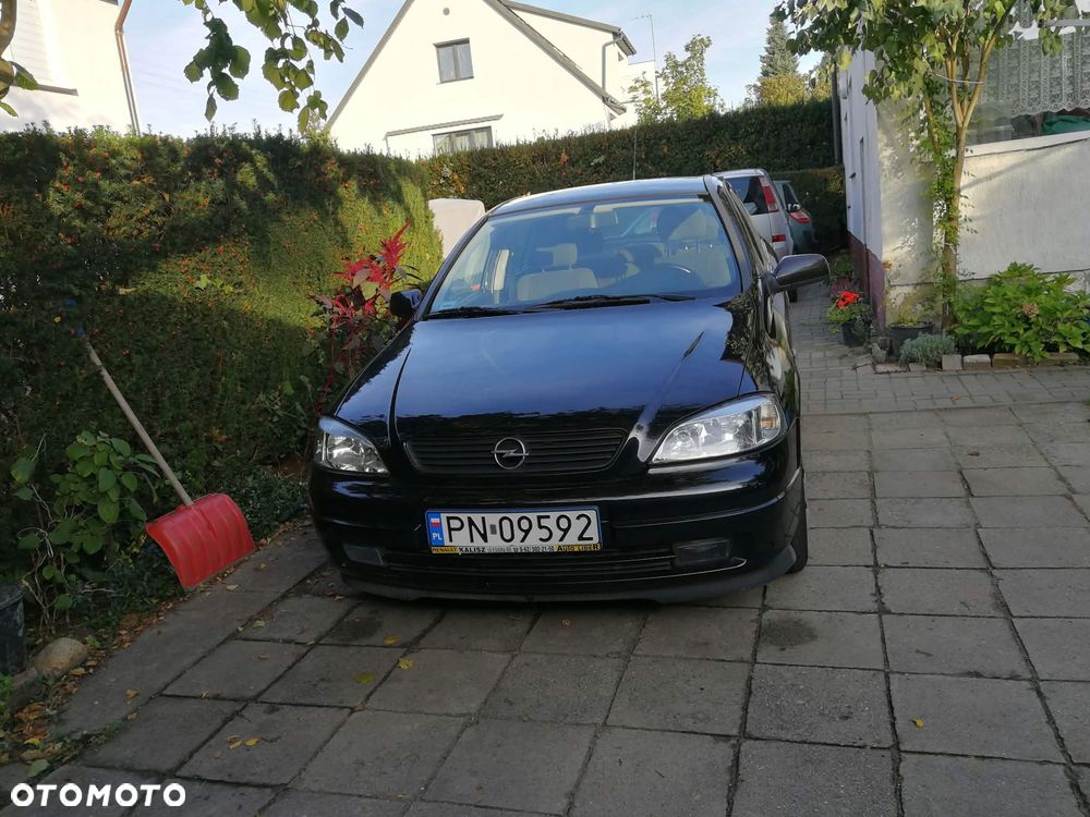 Opel Astra 2003 photo 2