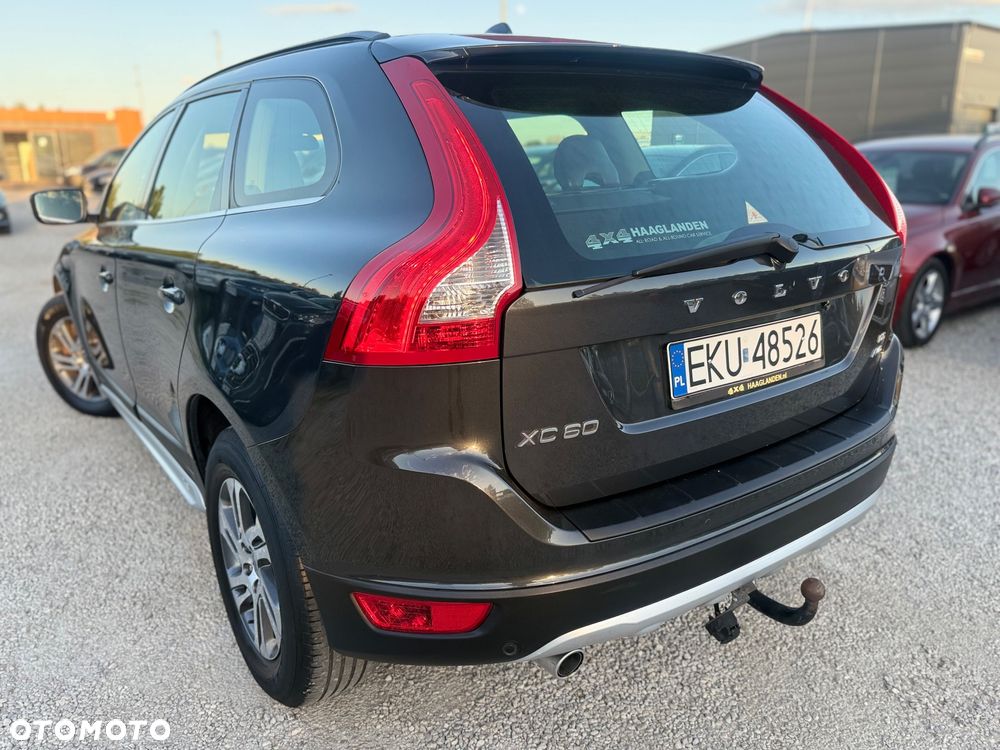 Volvo XC 60 D5 AWD Summum - 9