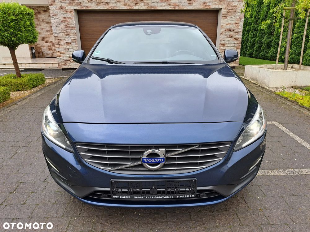 Volvo V60 D3 Geartronic Kinetic - 2