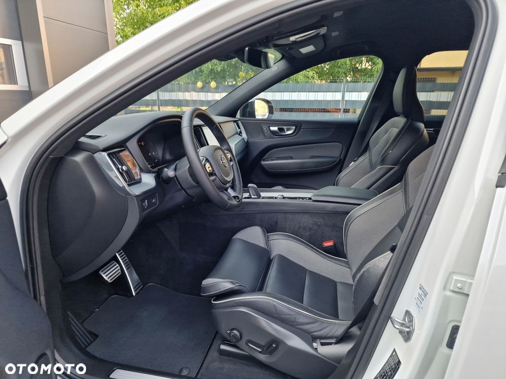 Volvo XC 60 B4 B Geartronic RDesign - 15