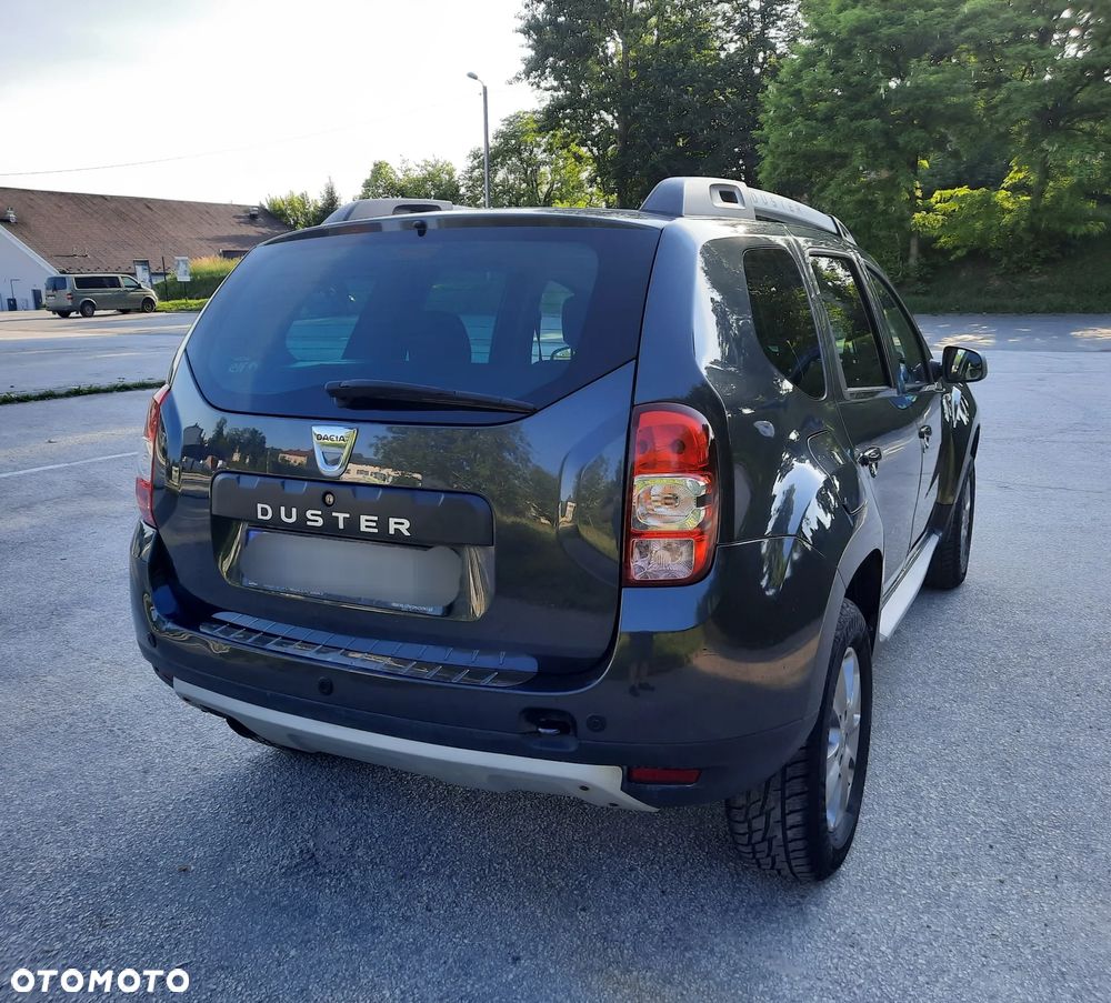 Dacia Duster 1.6 SCe Laureate S&S - 13