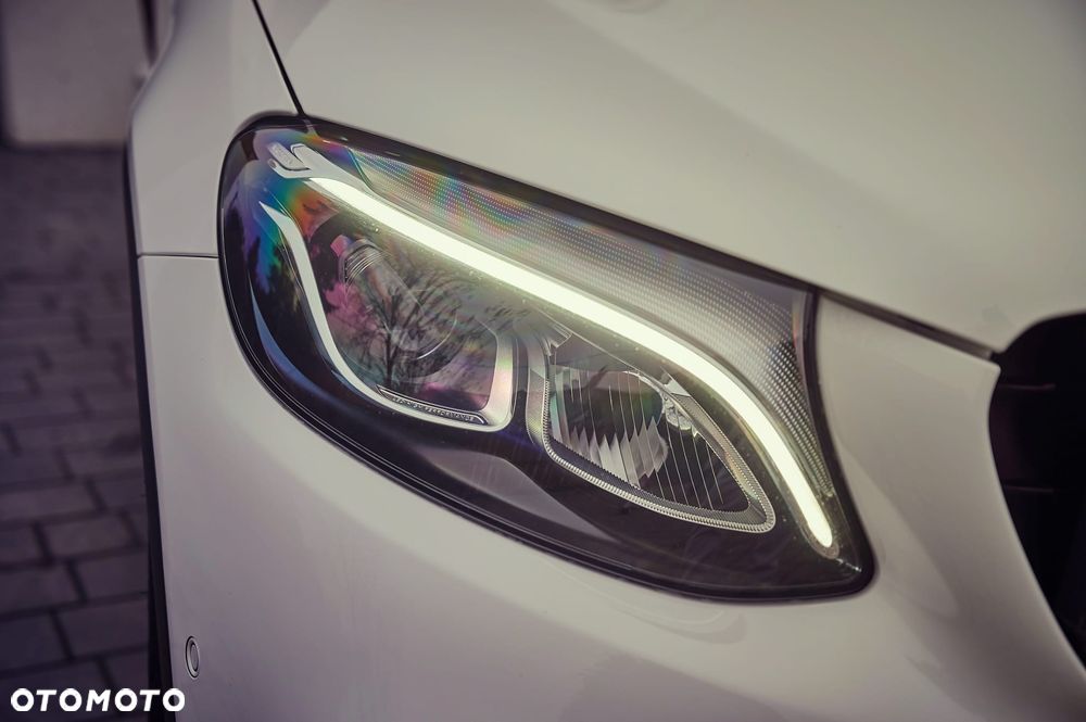Mercedes-Benz GLC - 7