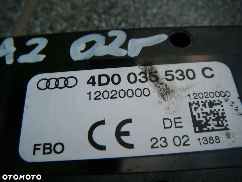 audi a2 02r wzmacniacz antenowy 8d0035530c - 2