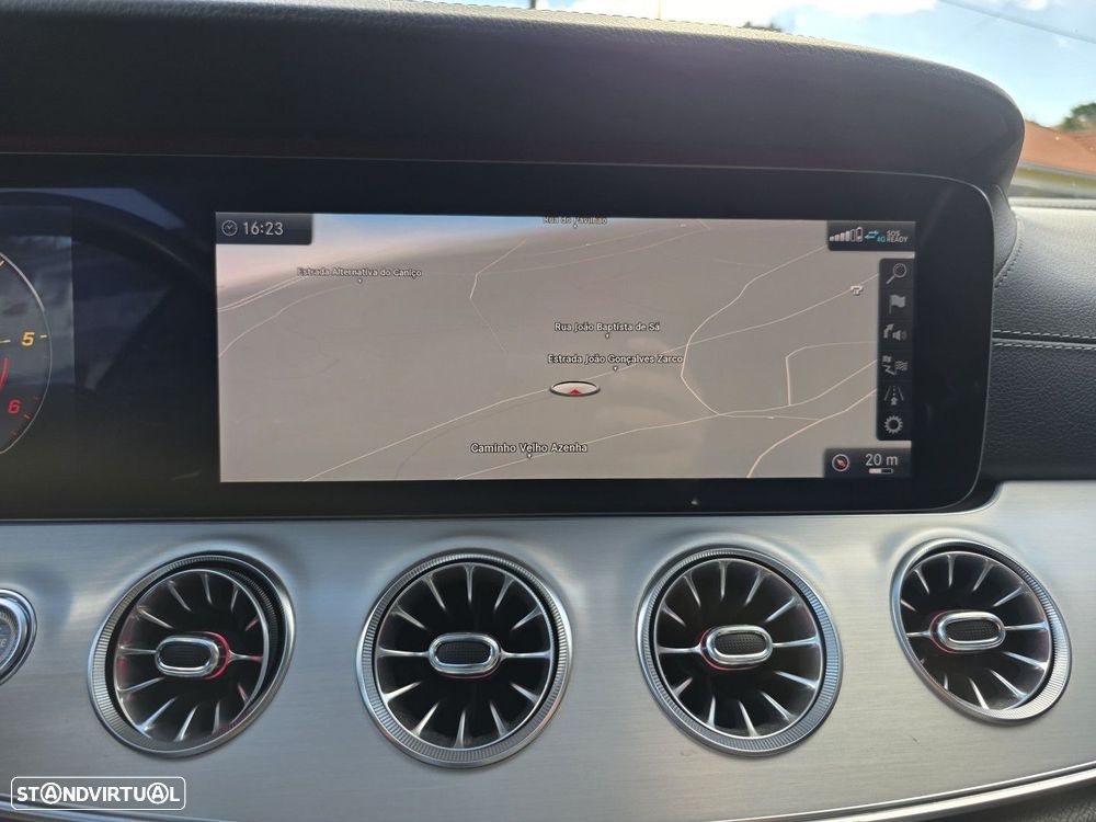 Mercedes-Benz E 220 - 13