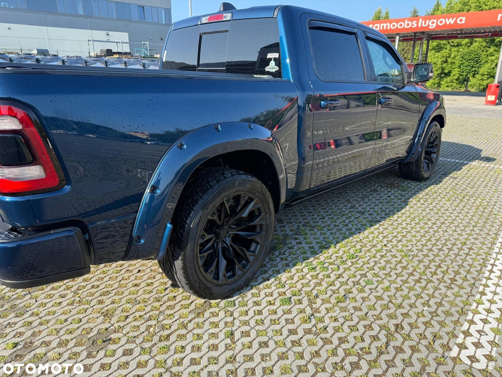 RAM 1500 5.7 Crew Cab Limited - 16