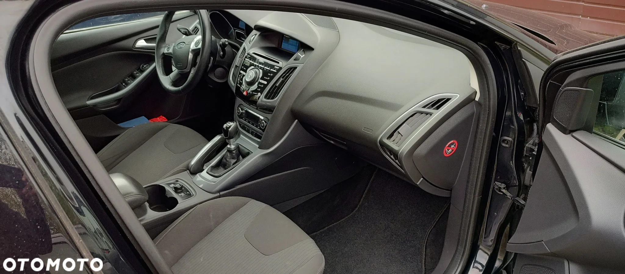 Ford Focus - 8