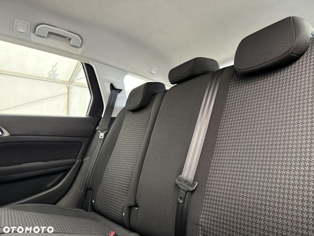Peugeot 308 - 19
