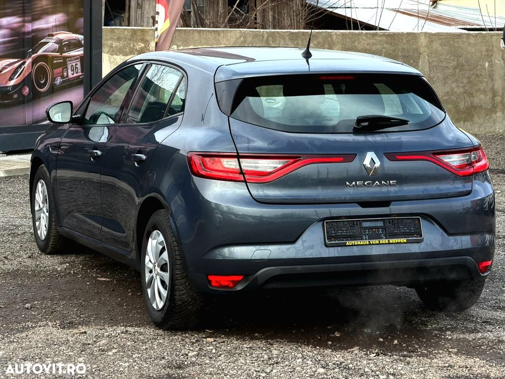 Renault Megane ENERGY TCe 100 LIFE - 6