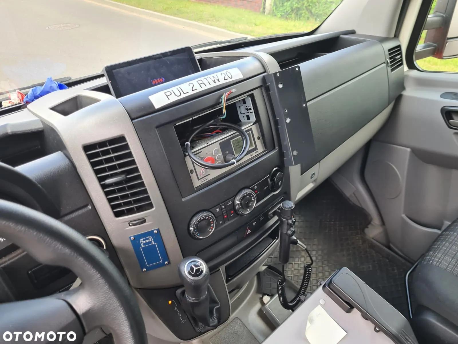 Mercedes-Benz Sprinter II 519 CDI - 12