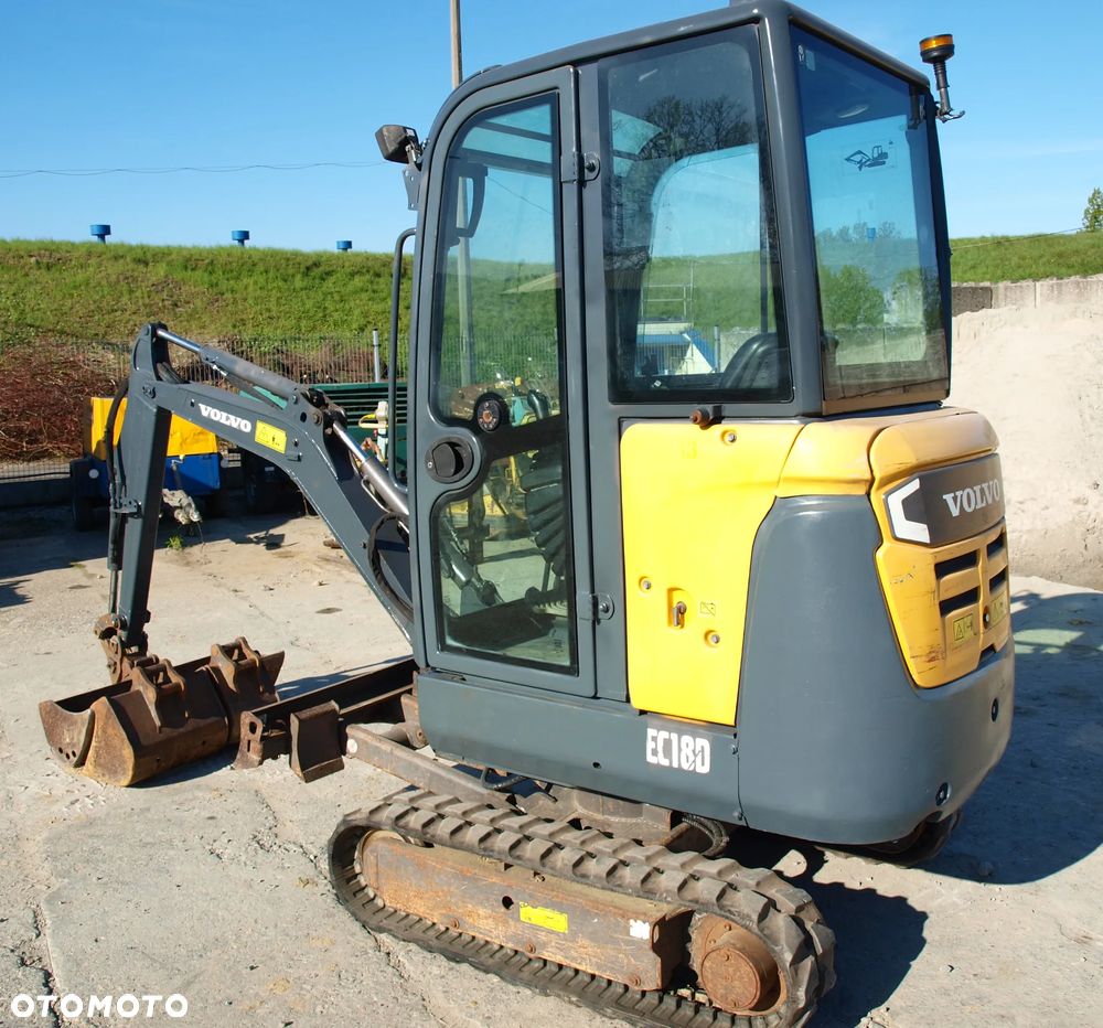 Volvo EC18D - 5