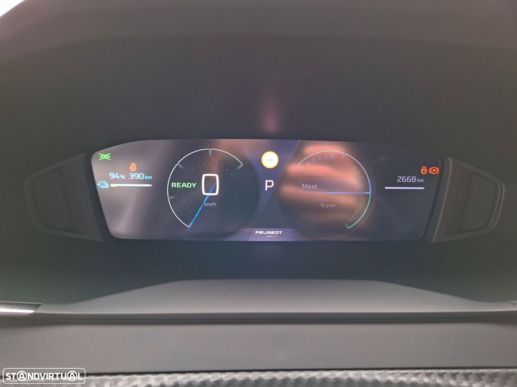 Peugeot e-2008 54 kWh Allure - 14