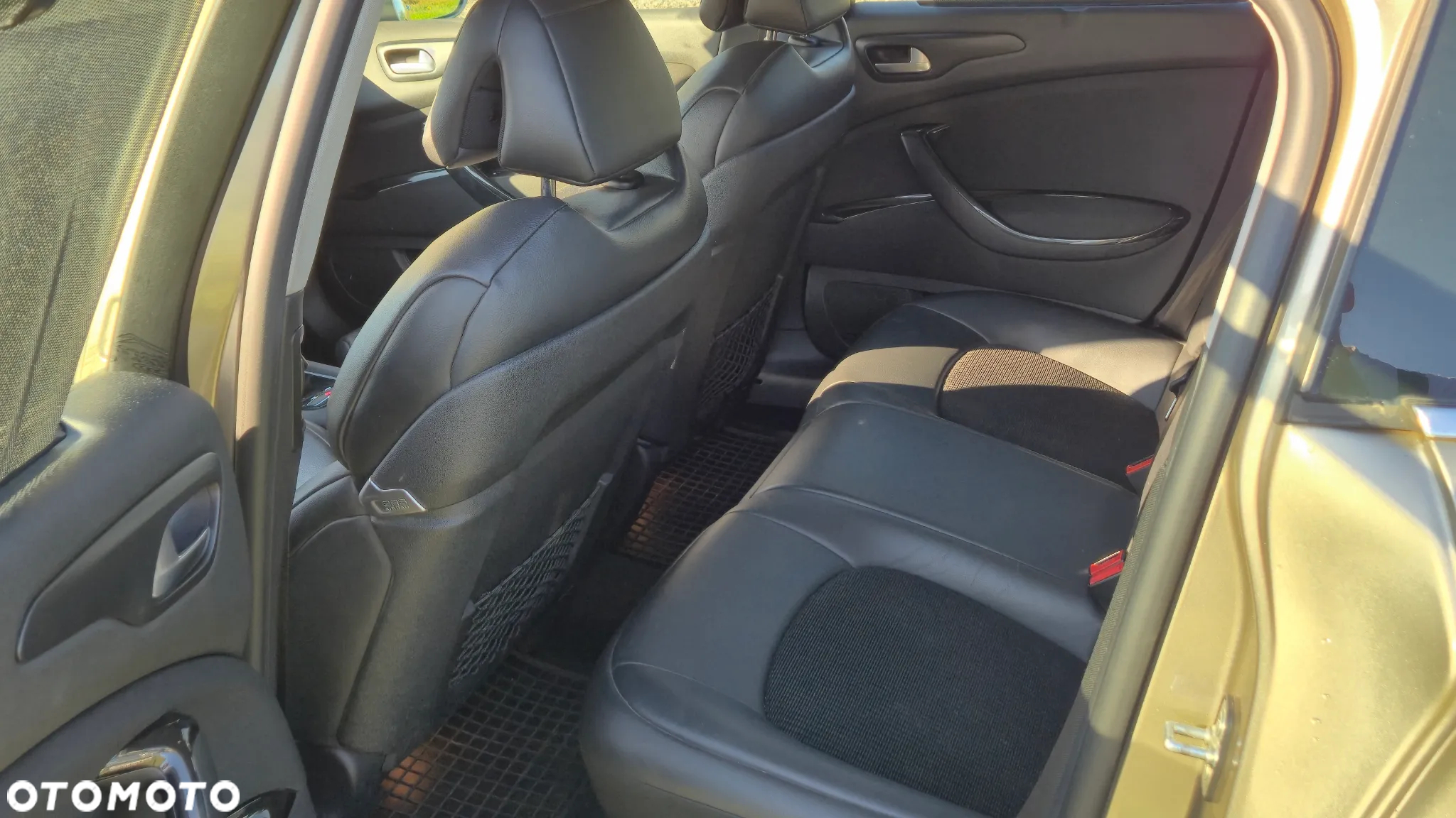 Citroën C5 2.2 HDi Exclusive - 6