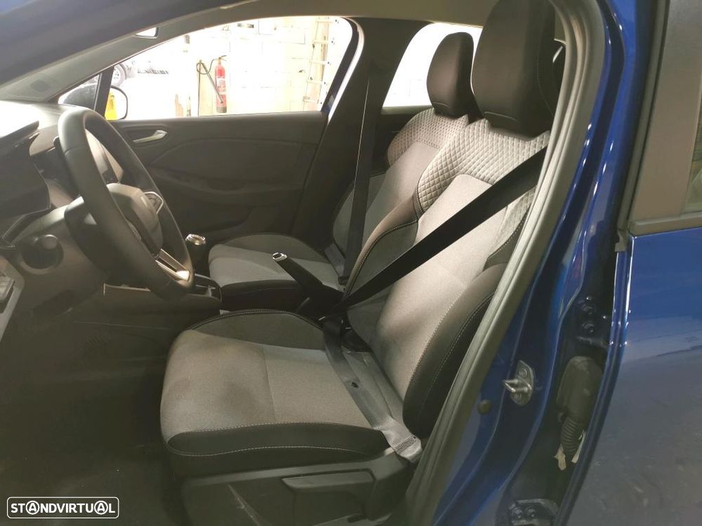 Renault Clio 1.0 TCe Evolution Bi-Fuel - 5