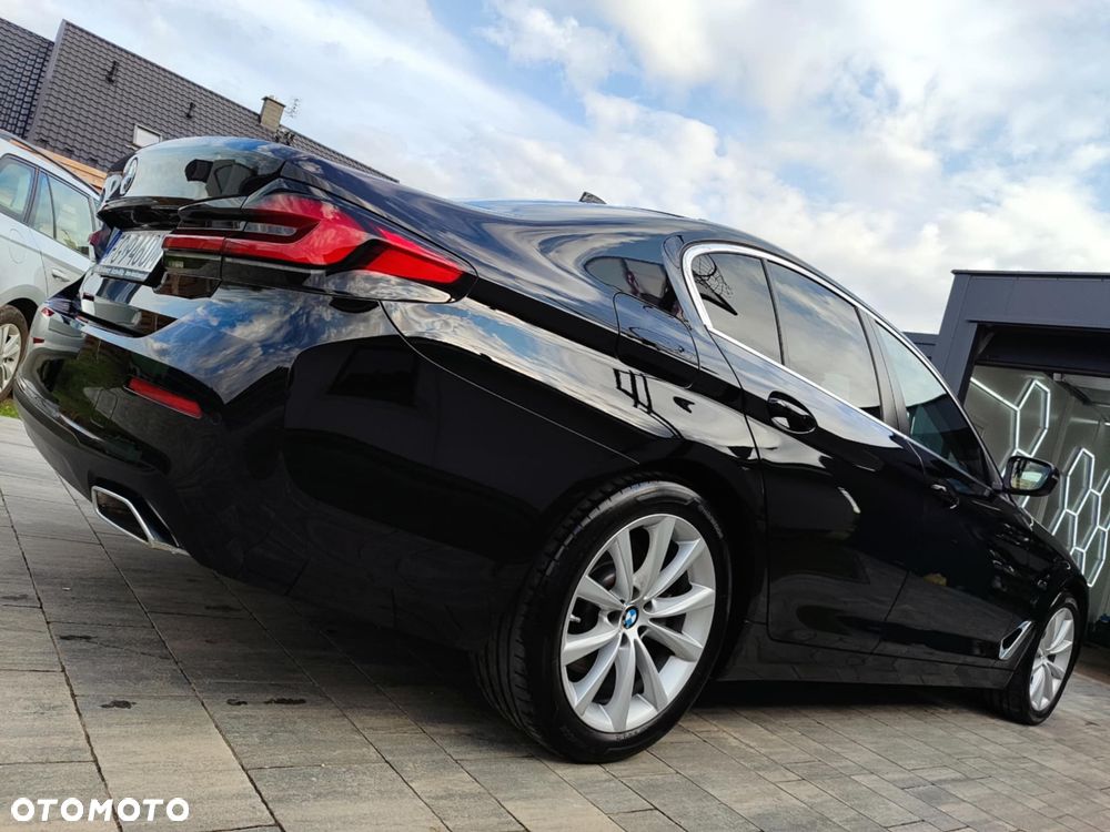 BMW Seria 5 518d Business Edition - 20