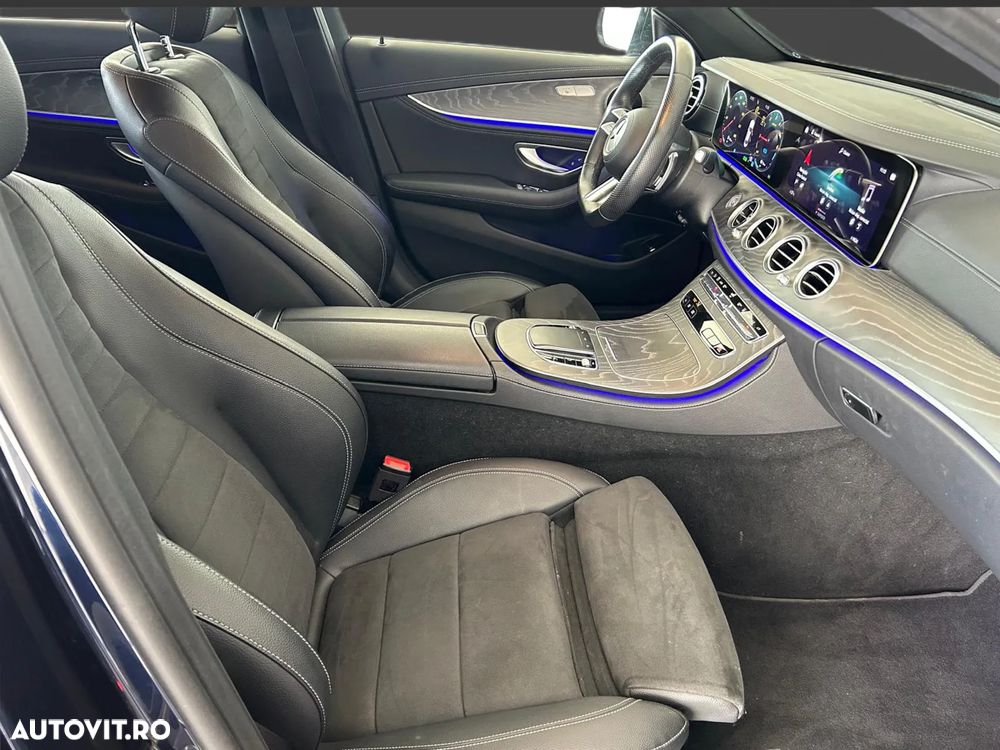 Mercedes-Benz E 300 de Aut. - 14