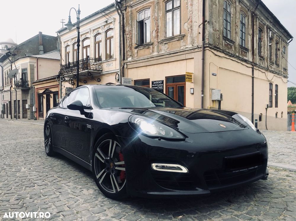 Porsche Panamera - 27