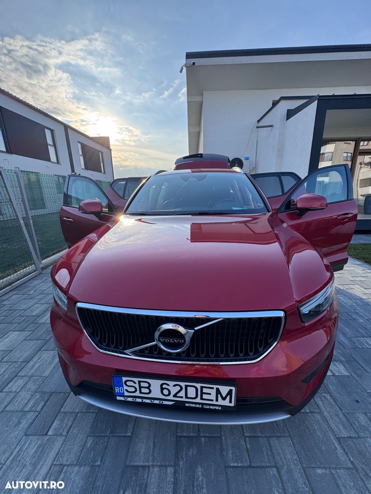 Volvo XC 40 D3 AWD Momentum Pro - 9