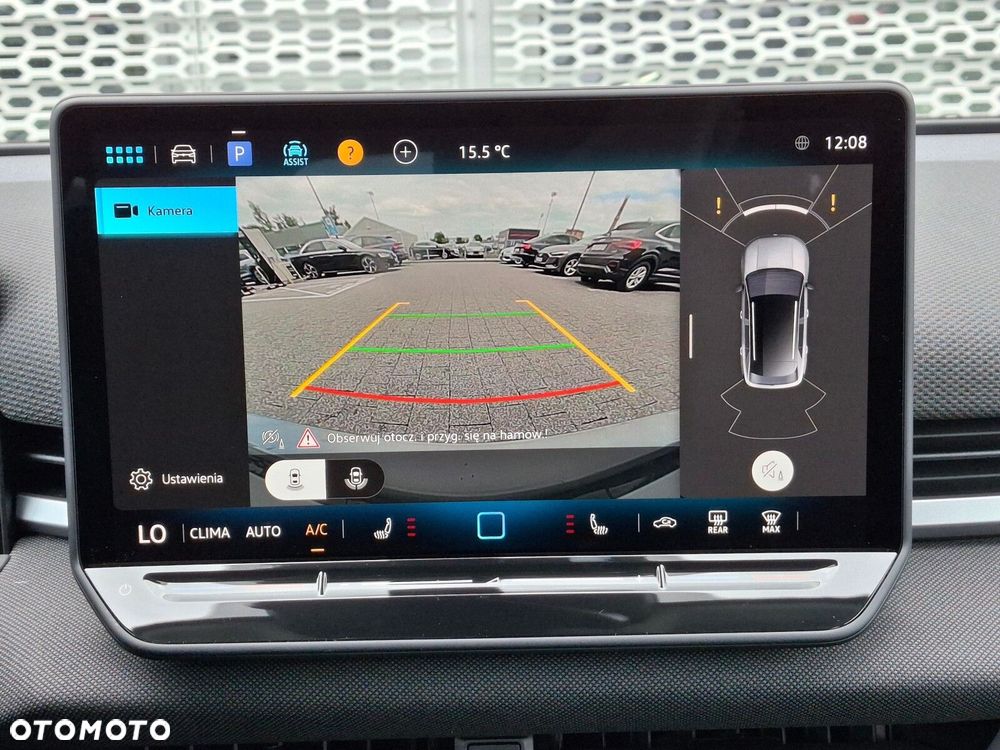 Volkswagen T-Roc 1.5 eTSI Life DSG - 24