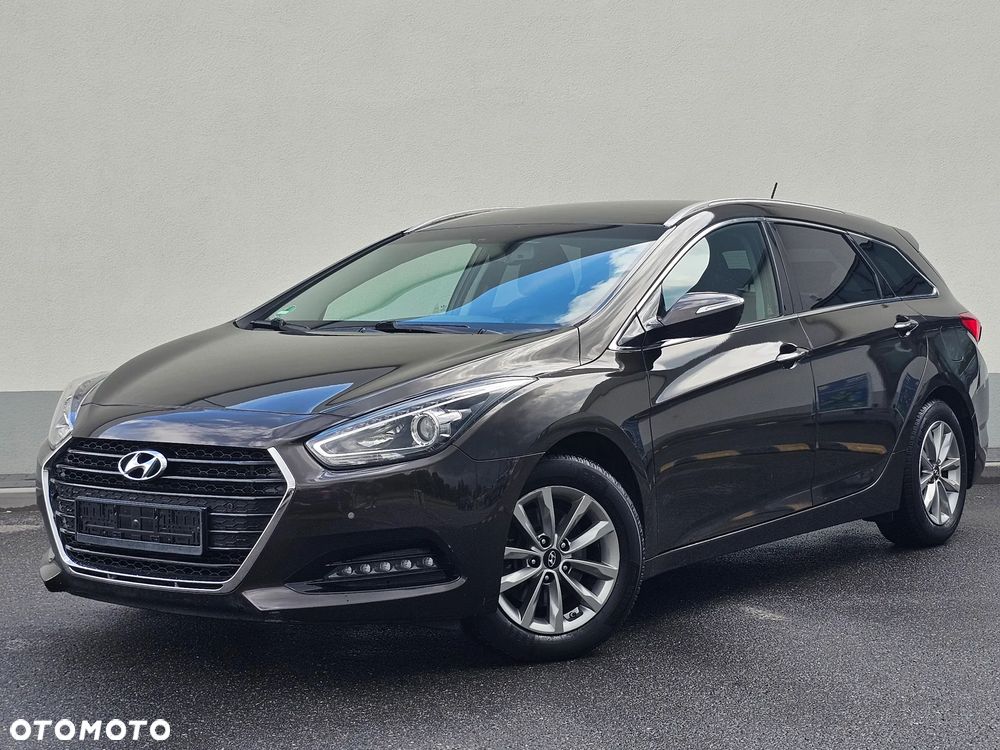 Hyundai i40 Kombi 1.7 CRDi Premium - 2