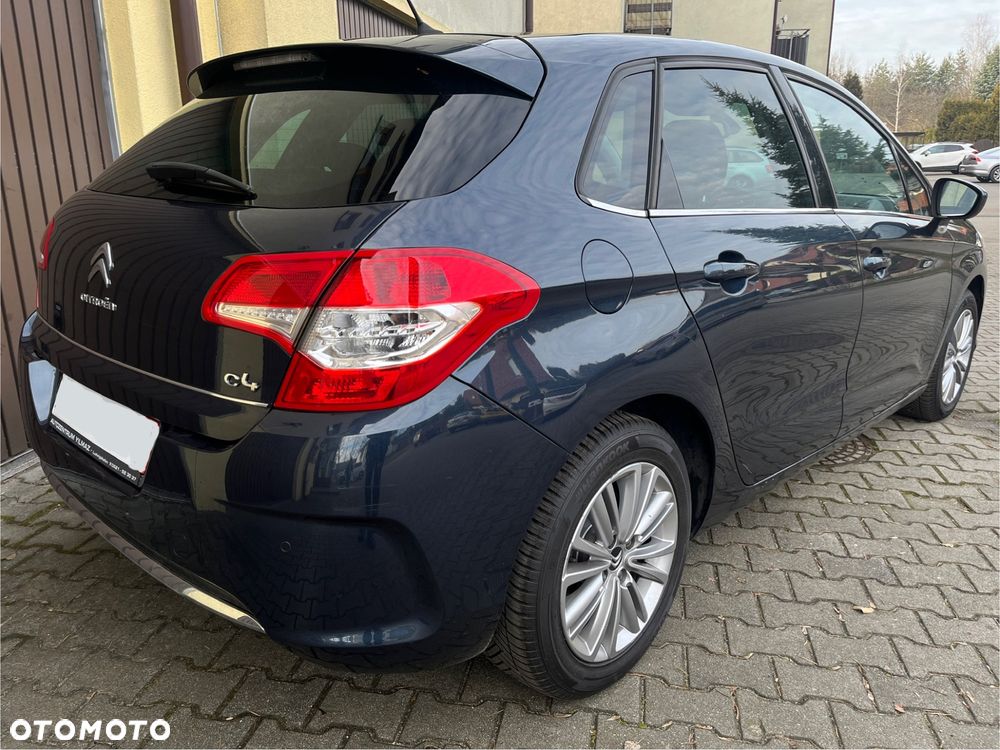 Citroën C4 VTi 120 Exclusive - 4