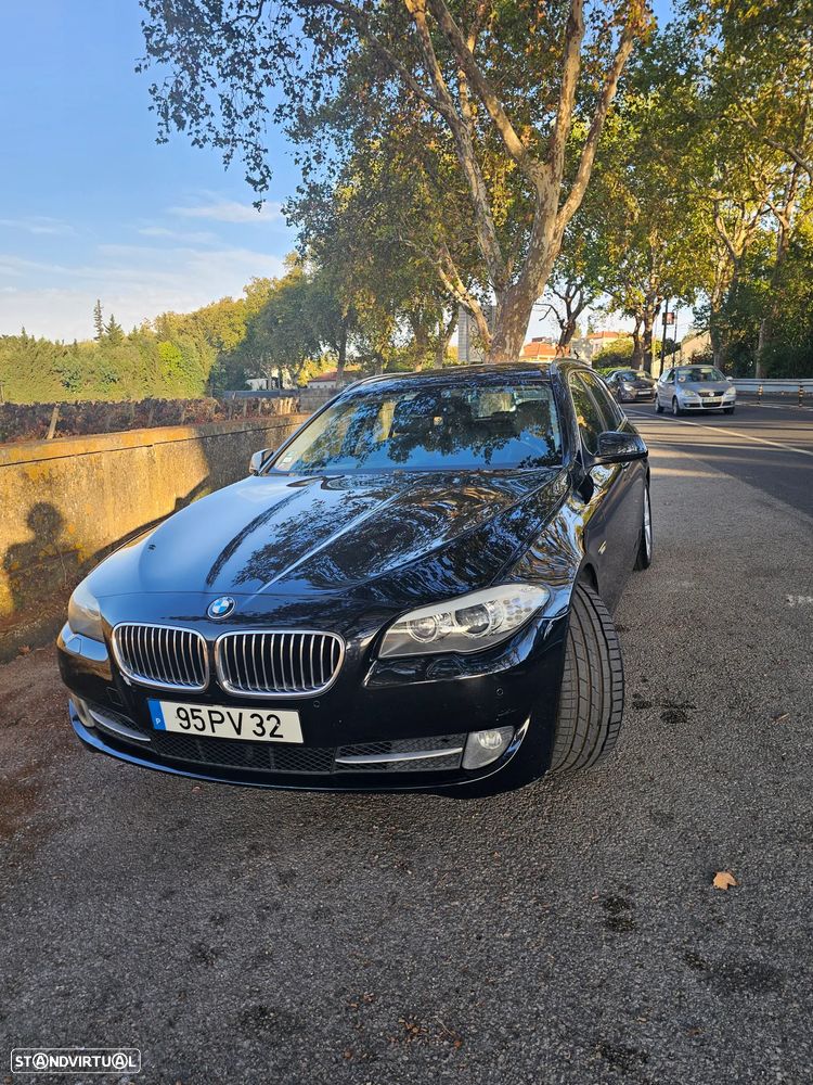 BMW 5 Series 2012 photo 4