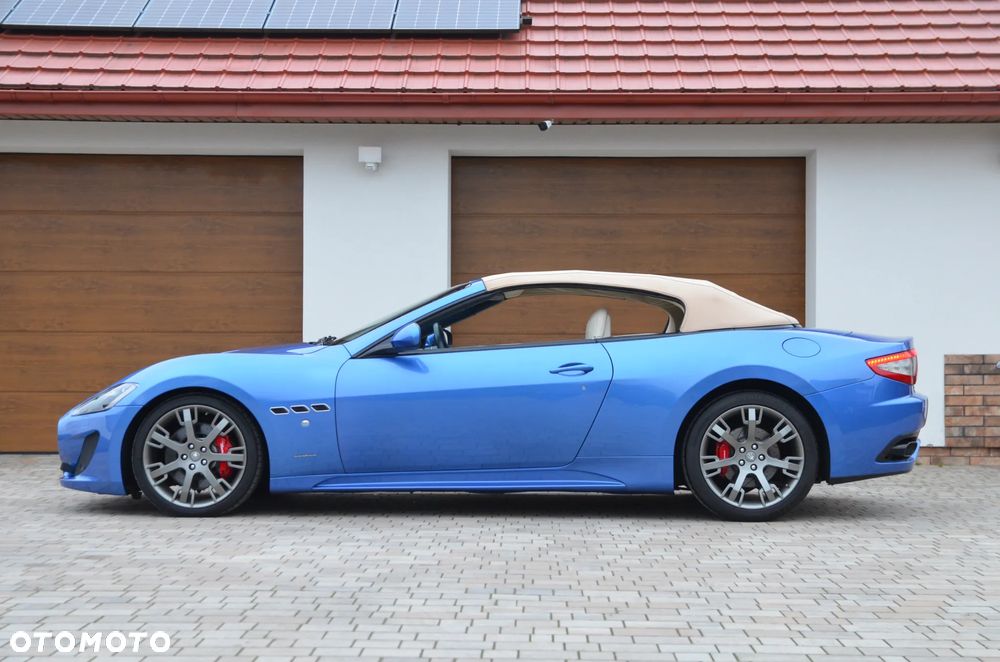 Maserati GranCabrio Sport - 3
