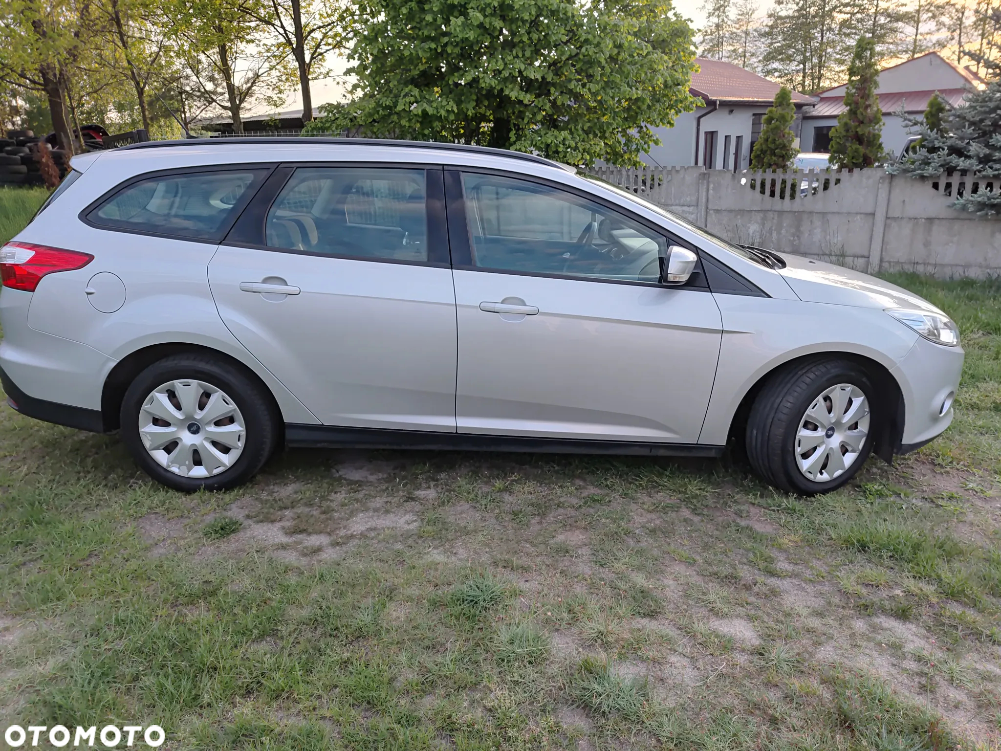 Ford Focus 1.6 Ambiente - 27