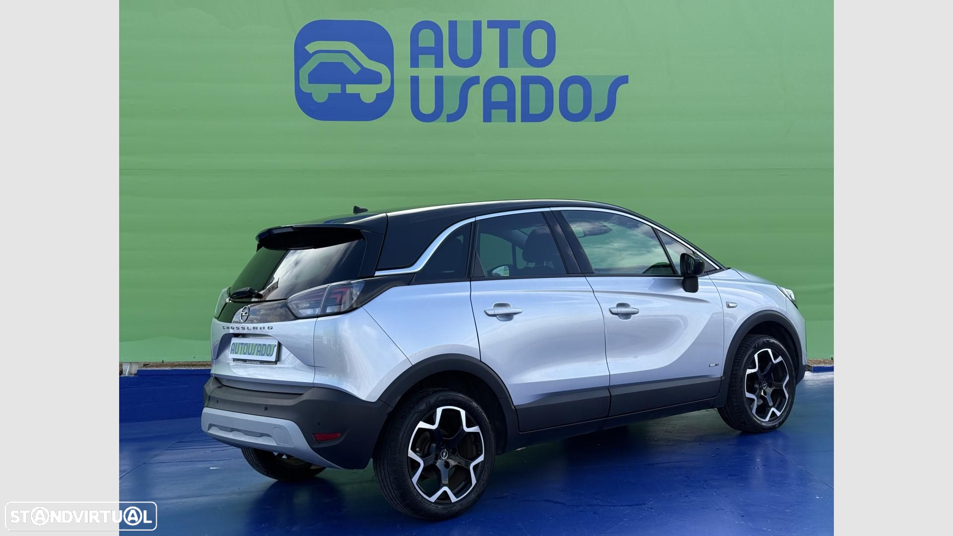 Opel Crossland 1.2 T Design & Tech - 4