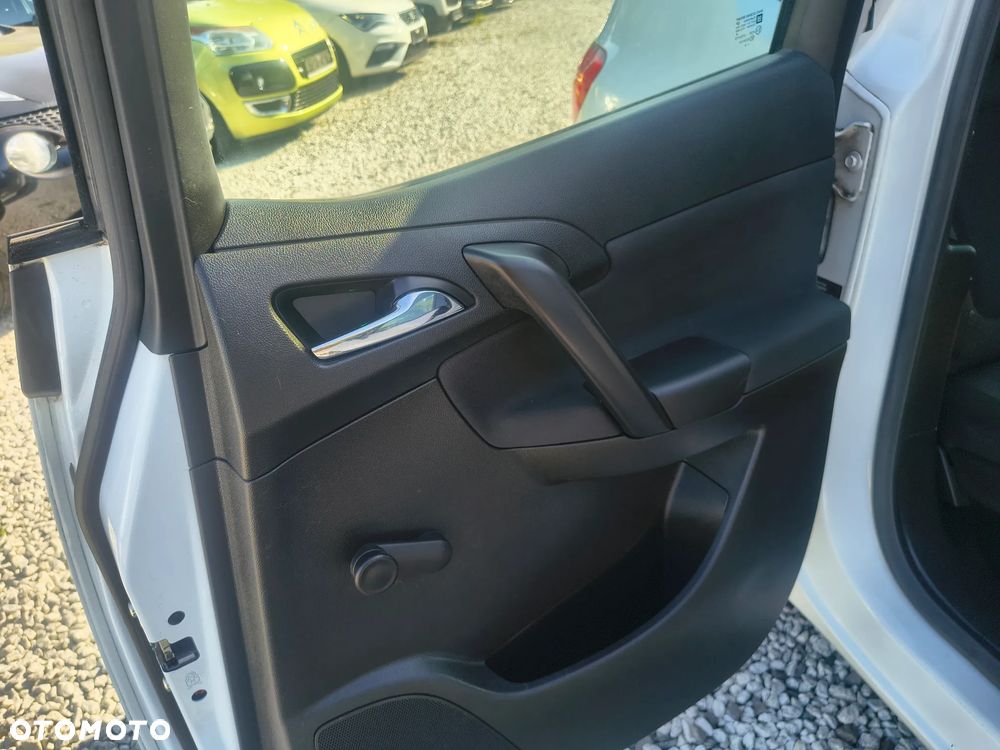 Opel Meriva 1.4 Style - 24